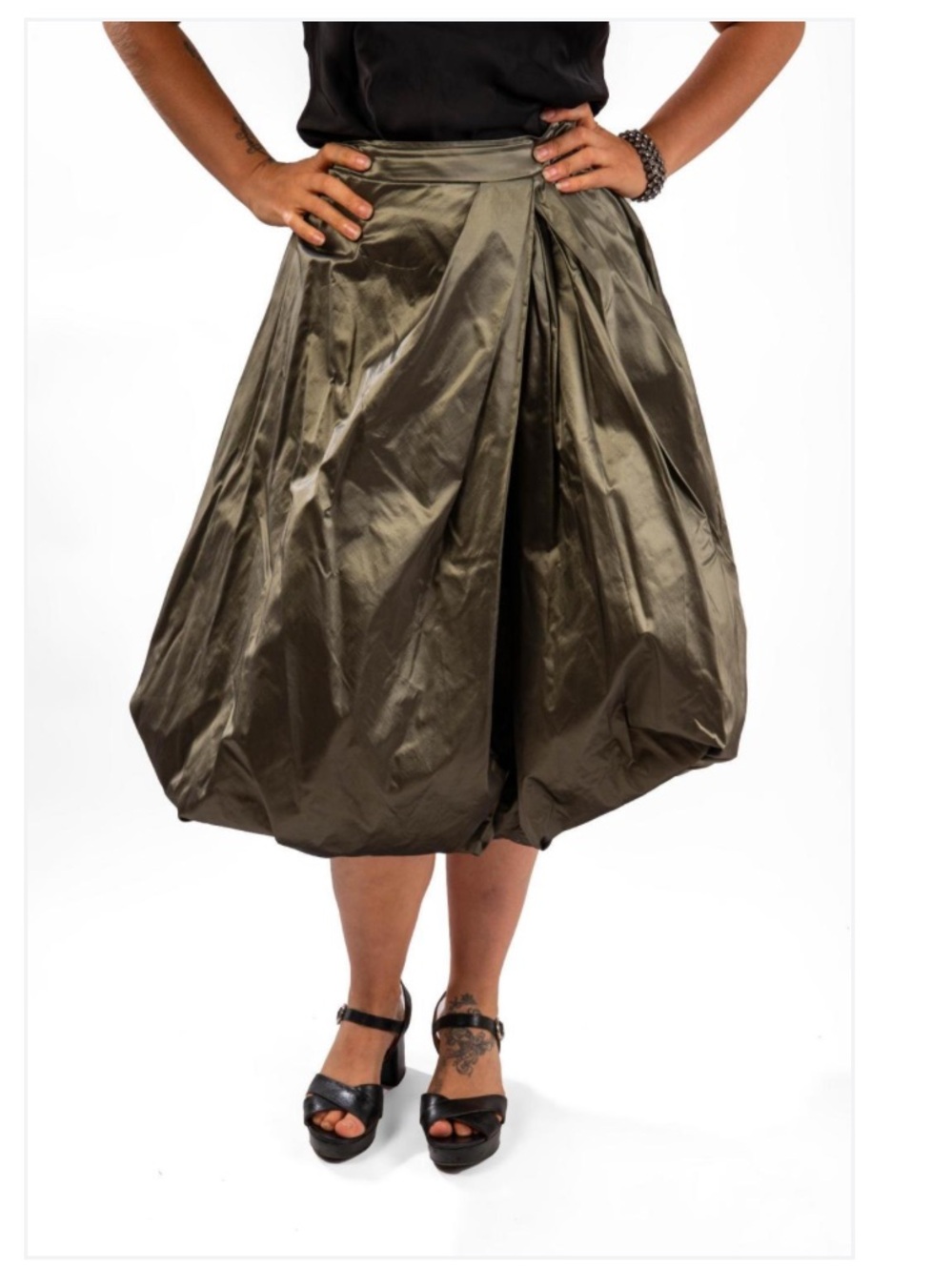 Vera Wang, luxury silk bubble hem skirt